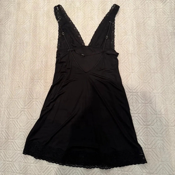 Black Lace Babydoll, Victoria Secret,  Size S - Picture 3 of 5
